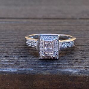 10K White Gold Diamond Promise/Engagement/Wedding Ring